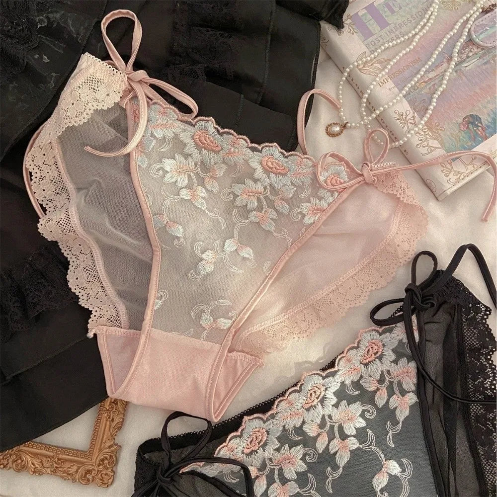 Lingerie Low Waist Embroidery Flower Panties Cotton Crotch Sweet Mesh Lace Briefs Transparent Underwear for Women Lady