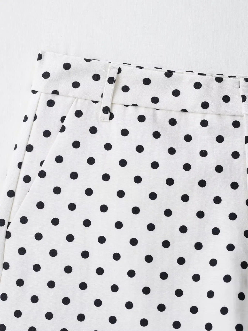HH Woman Autumn Long Sleeves Turtleneck Zipper With Pockets Drawstring Casual Coats Women Fashion Polka Dot Printed Jacket