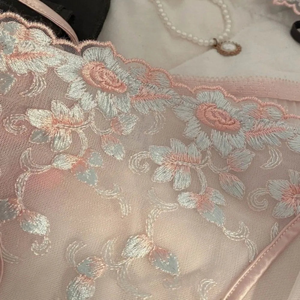 Lingerie Low Waist Embroidery Flower Panties Cotton Crotch Sweet Underwear for Women Transparent Lace-up Underwear Lady