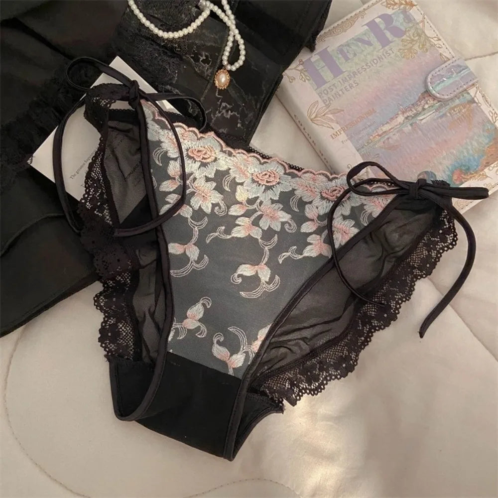 Lingerie Low Waist Embroidery Flower Panties Cotton Crotch Sweet Mesh Lace Briefs Transparent Underwear for Women Lady
