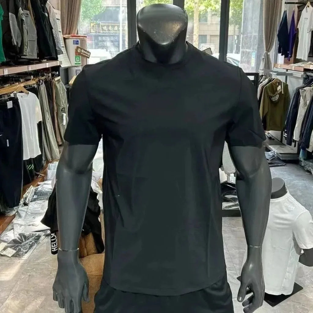 Trendy American casual over the knee sports shorts for boys in summer, with multiple options for loose quarter length training