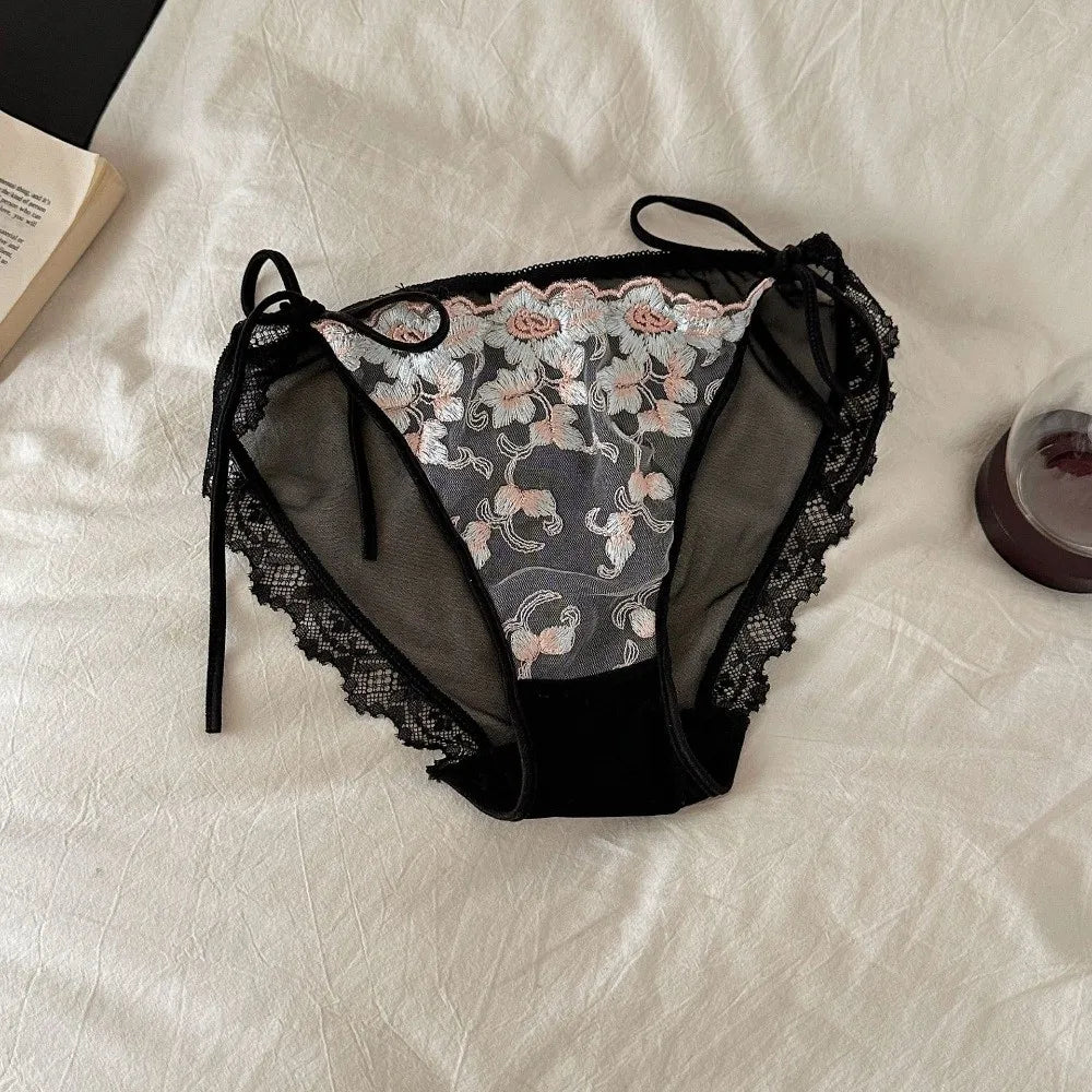 Lingerie Low Waist Embroidery Flower Panties Cotton Crotch Sweet Mesh Lace Briefs Transparent Underwear for Women Lady